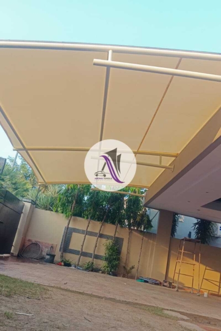 WALL MOUNT PVC CAR SHADE